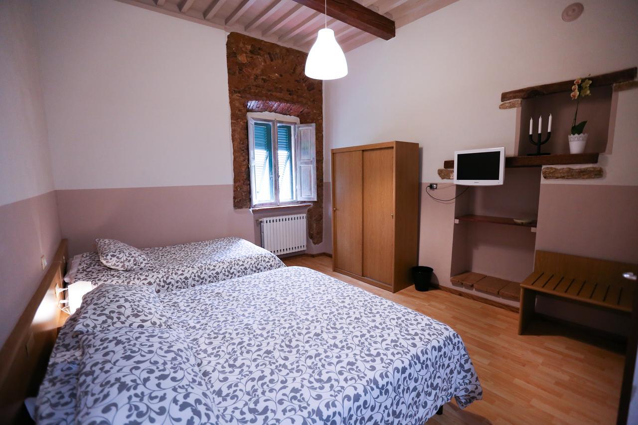 Albergo Livorno カシャーナ・テルメ エクステリア 写真