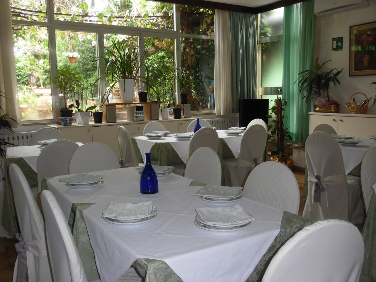 Albergo Livorno カシャーナ・テルメ エクステリア 写真